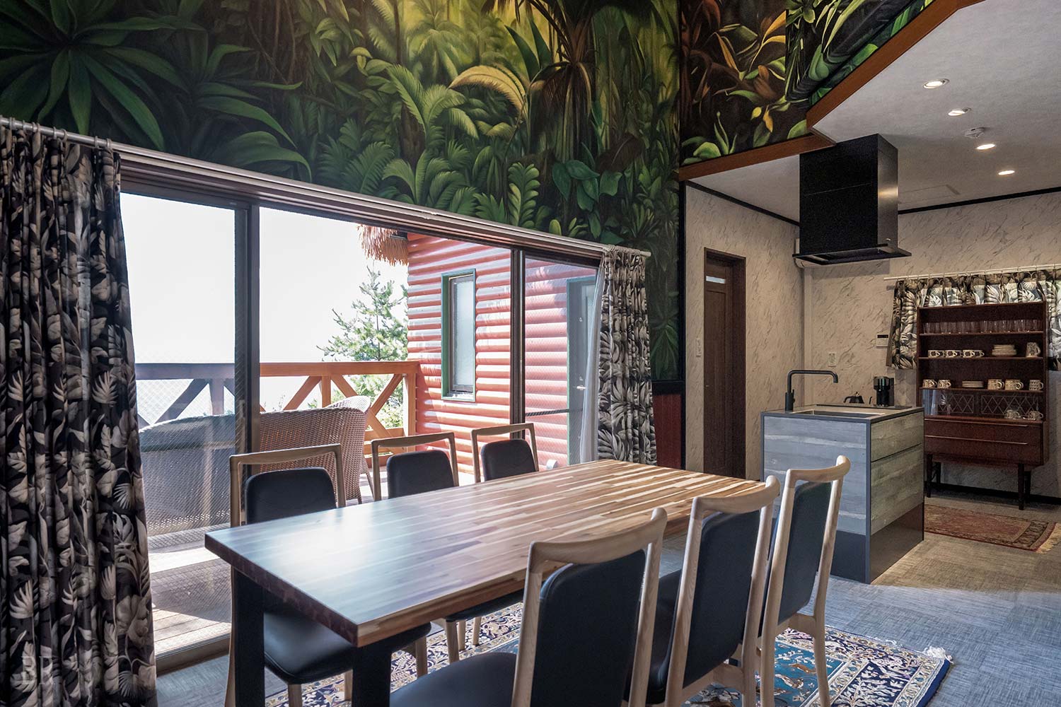 Ubud House
■ Resort Cottage ■