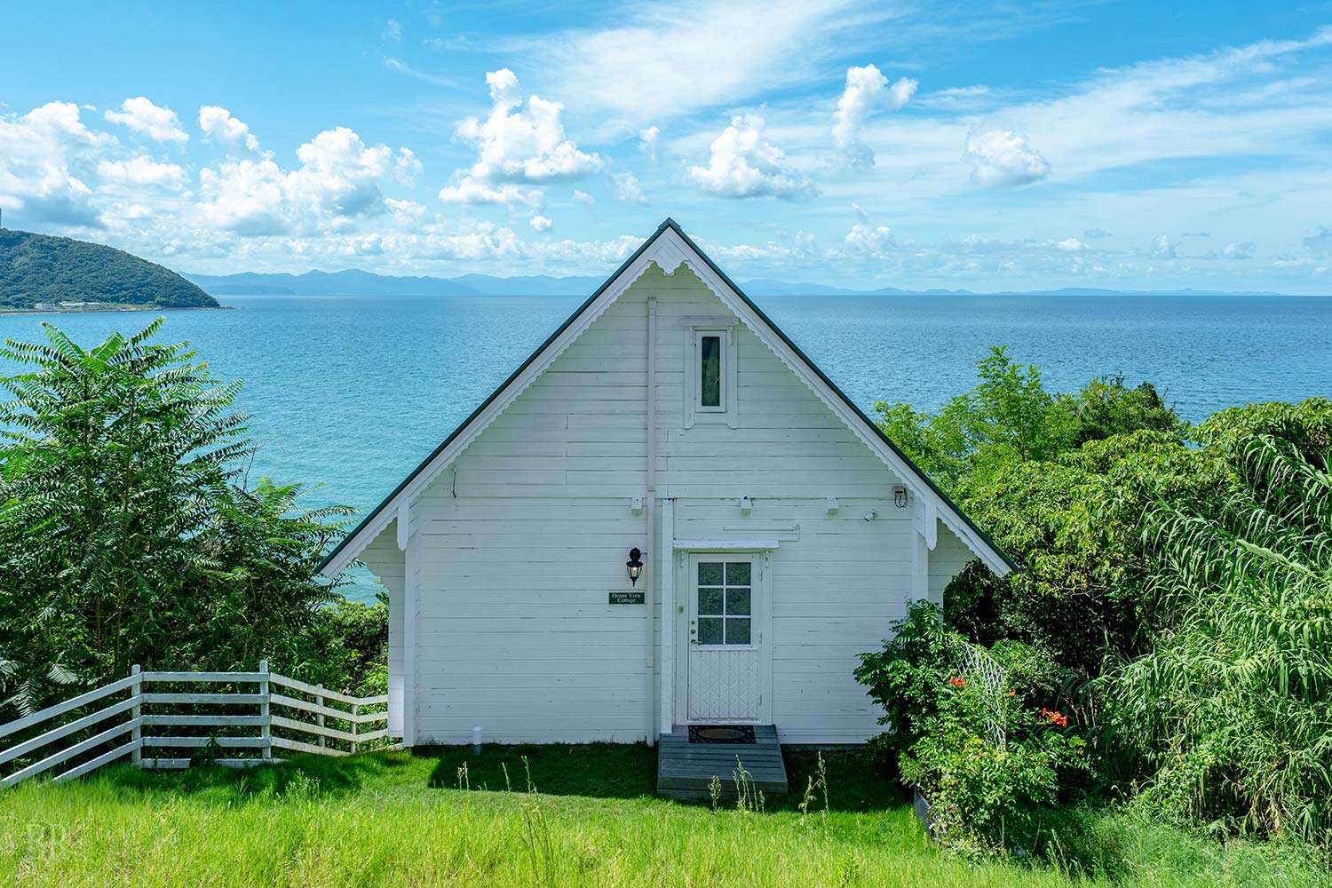 Ocean View
■ Standard Cottage ■
