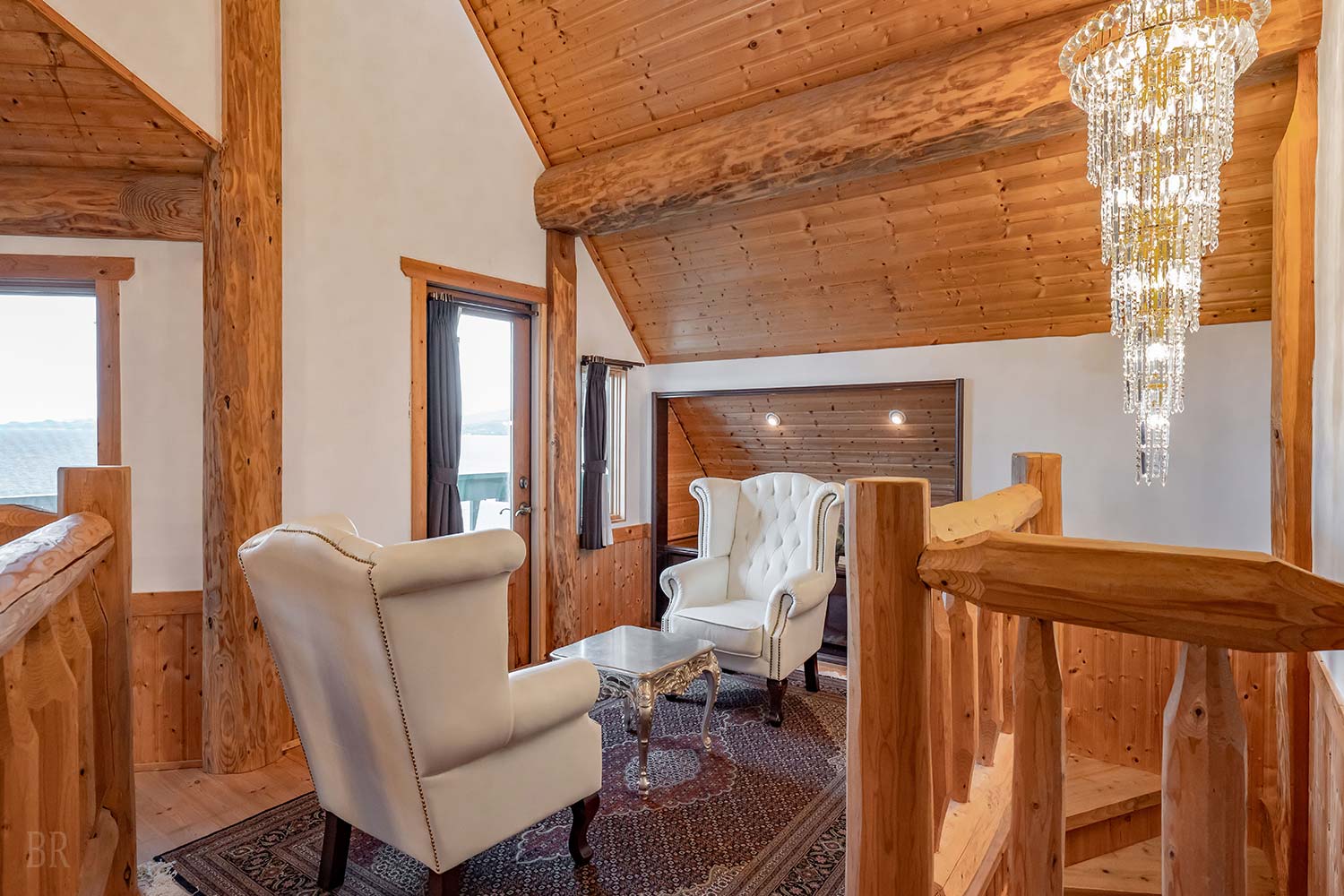 Vis-à-Vis
■ Suite Cottage 豪華套房小木屋 ■